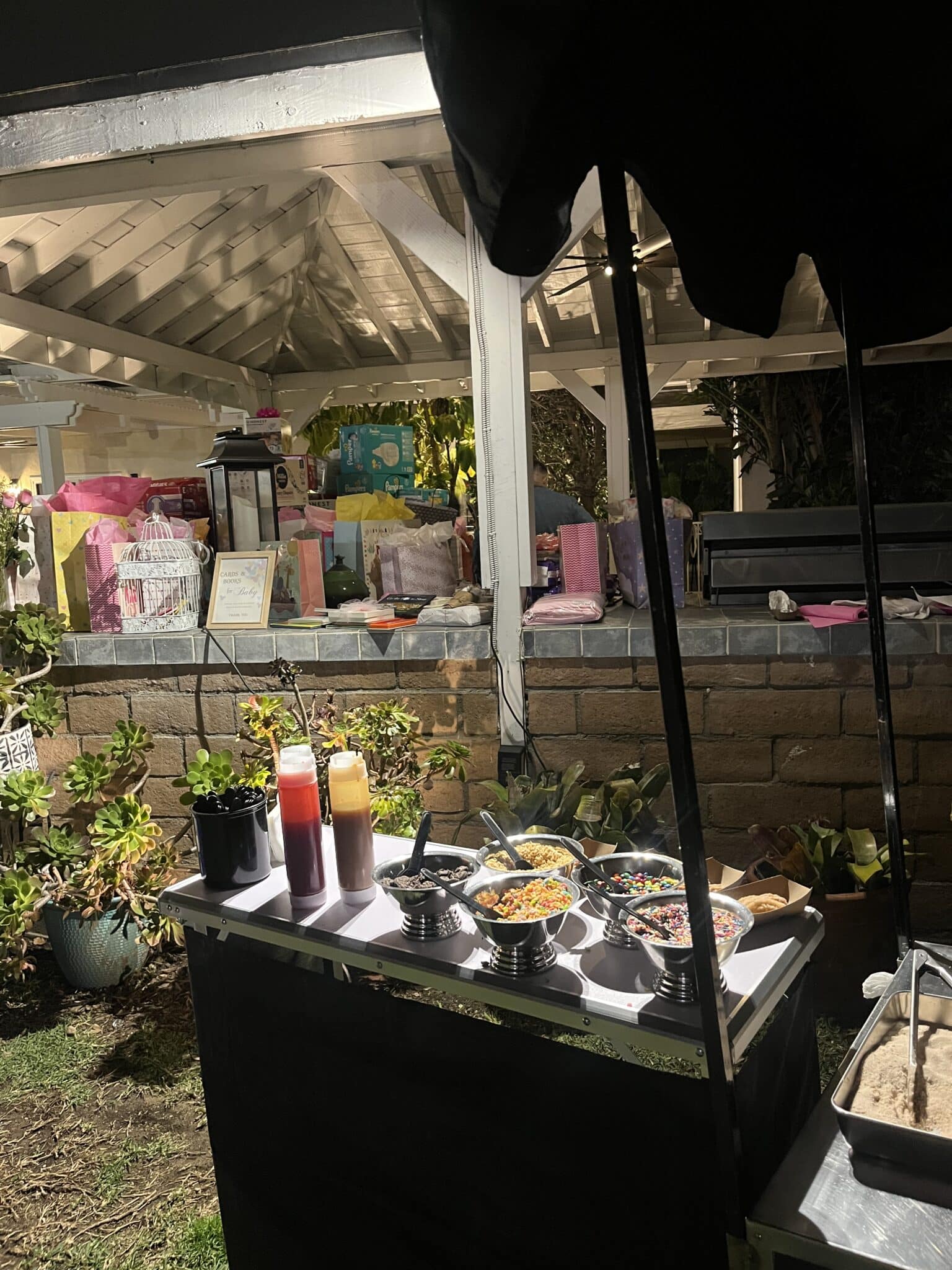 Ice Cream Cart & Truck Catering in Los Angeles